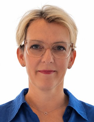 Helga Budai